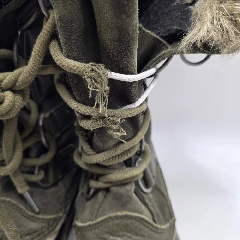 Sorel Joan of Arctic Winter Boot Olive Green Waterproof Faux Fur Snowboots Sz 8